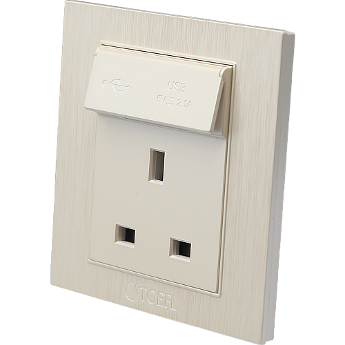 فيش ثلاثي مع منفذ يو اس بي USB مع تايب سي TYPE-C لون لولي فاخر توفل