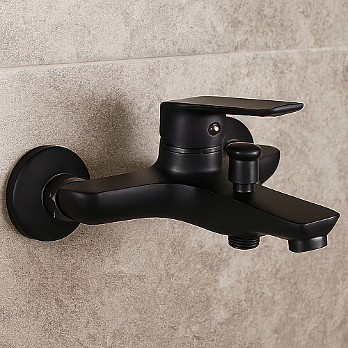 خلاط دش زنك مع سماعة مستطيل طقم اسود