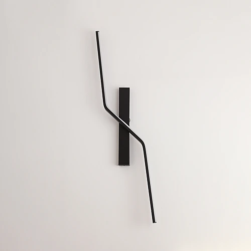 ابليك جداري مودرن اسود لون الانارة 3 اضاءات 20 واط ساحرة طول 80 سم