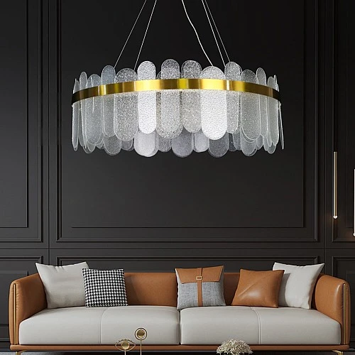 نجف مودرن شكل ذهبي متعددة الألوان ( كريمي + اصفر + ابيض ) تصميم راقي وهادئ قطر 80 سم