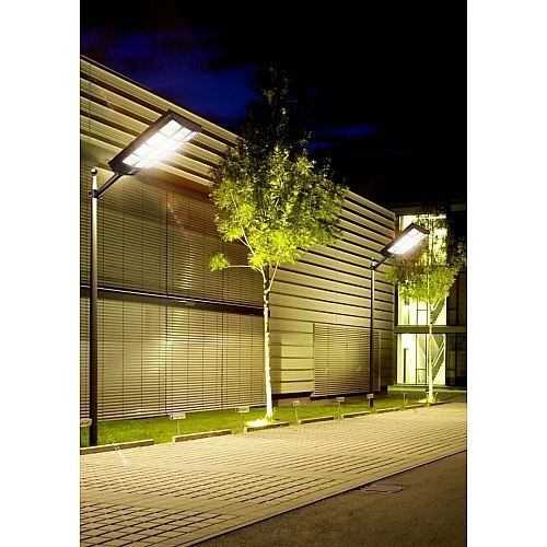 كشاف شوارع لون الانارة اصفر طاقة شمسية مع ريموت تحكم مزود بحساس ضوء 500 واط