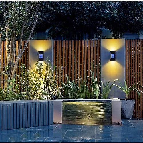  منتج كشاف جداري خارجي تعمل بالطاقة الشمسية اسود انارة لون الاضاءة اصفر-HU/SA2375/BK+WW