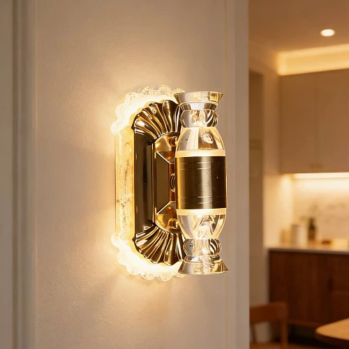 ابليك حائط جداري مودرن ذهبي لون الانارة 3 اضاءات