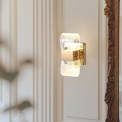 إضاءة ابليك حائط مودرن ذهبي لون الانارة 3 اضاءات واط 5