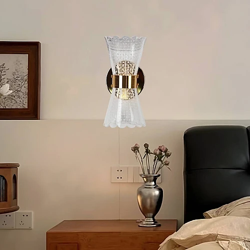 ابليك مودرن ذهبي لون الانارة 3 اضاءات W5