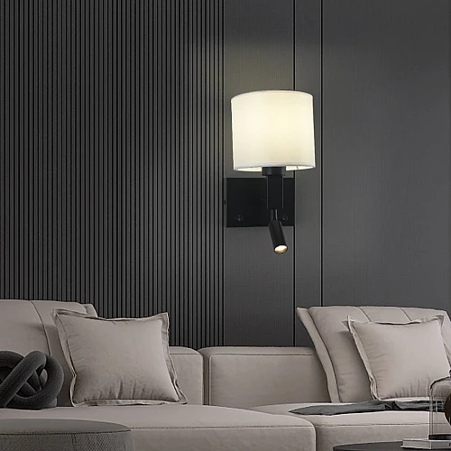 إضاءة أبليك حائط مودرن اسود لون الانارة اصفر مع قاعدة لمبات تركيب E14*1