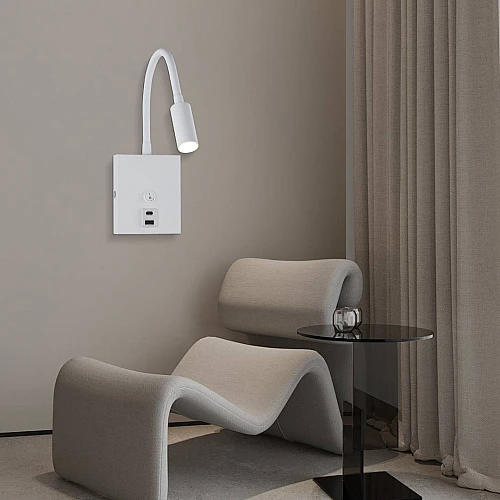 إضاءة أبليك حائط مودرن برو مع مدخل Tyep-C و USB ابيض لون الانارة اصفر واط 3