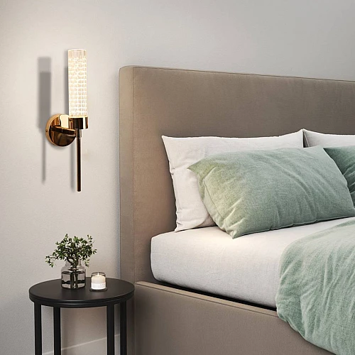 إضاءة ابليك حائط مودرن ذهبي لون الانارة 3اضاءات 5 واط