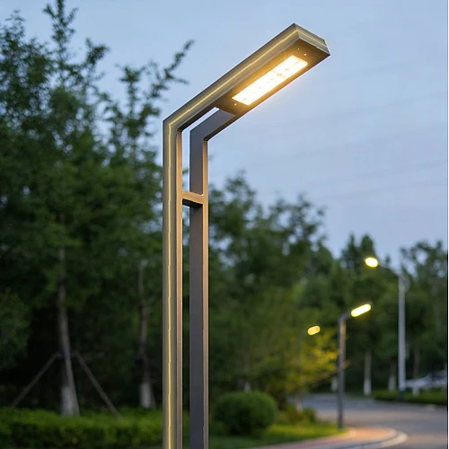 كشاف أعمدة شوارع لون الانارة 100 واط 3 متر (هذا المنتج متاح في جدة و الرياض فقط)