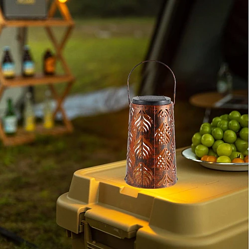 إضاءة زينة تعمل بالطاقة الشمسية