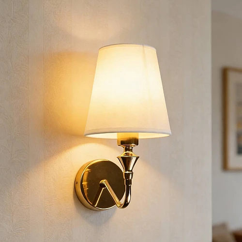 إضاءة أبليك حائط مودرن ذهبي E14*1L