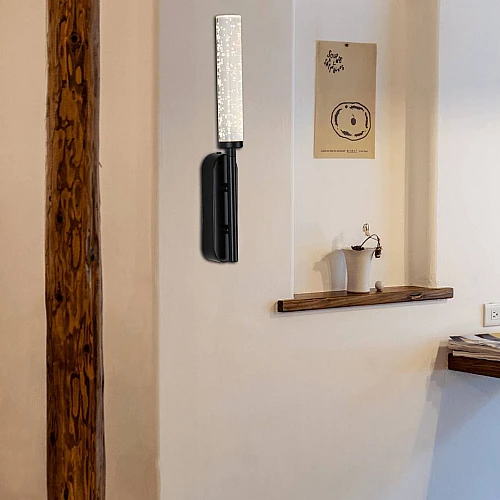 إضاءة حائط مودرن اسود لون الانارة 3اضاءات 3 واط