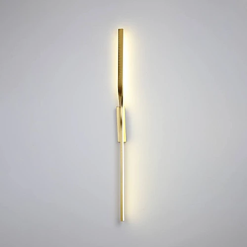 ابليك جداري مودرن زيتي لون الانارة 3اضاءات 80 سم