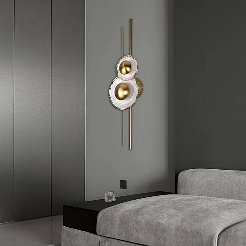 إضاءة أبليك حائط مودرن ذهبي لون الانارة 3 اضاءات 9 واط