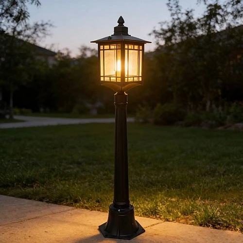 فانوس عمود 1 متر اسود مع شفاف