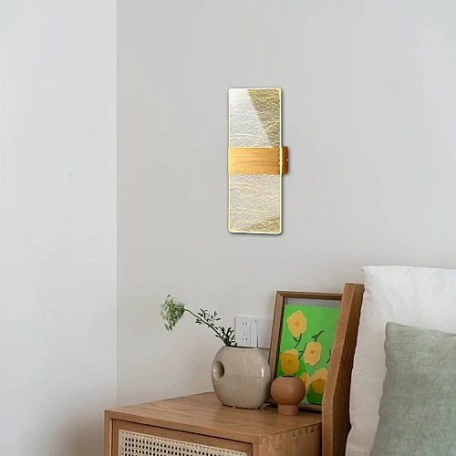 ابليك مودرن ذهبي لون الانارة 3 اضاءات W3