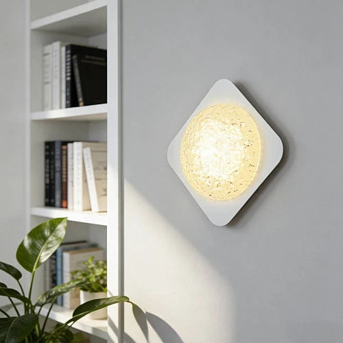 إضاءة ابليك حائط مودرن ابيض لون الانارة 3 اضاءات واط 15