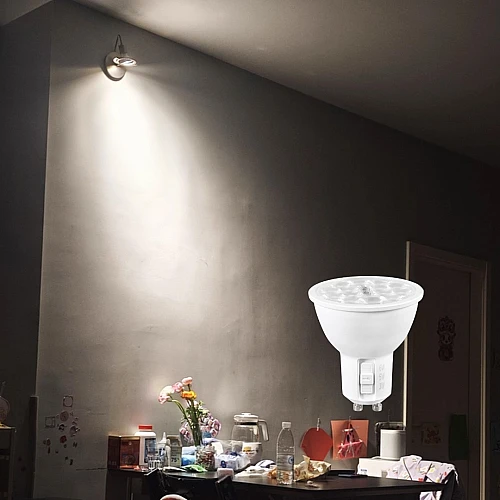 لمبة جيوتن GU10 ليد 3 ألوان متغيرة