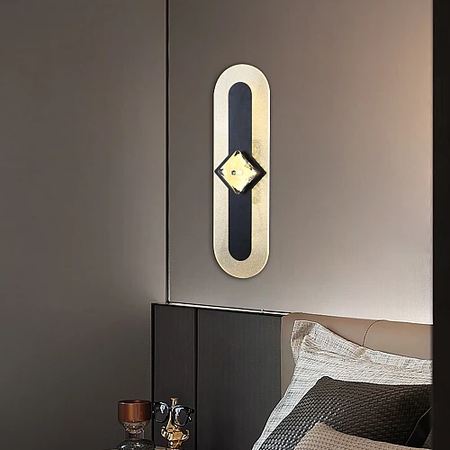 اضاءة جدارية بيضاوي كريستال اسود لون الانارة 3 اضاءات مقاس 40 سم 9 واط