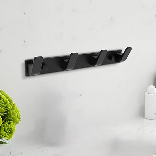 علاقة ملابس رباعي مربع زنك اسود