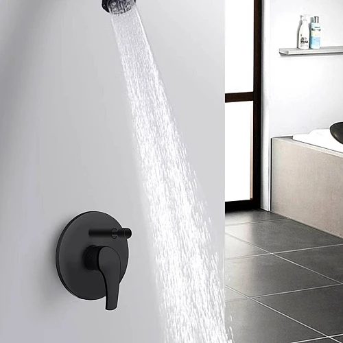 وجه مخفي دائري خطين اسود