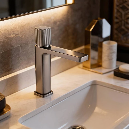 خلاط مغسلة قصير نحاس + زنك مودرن رمادي+رمادي