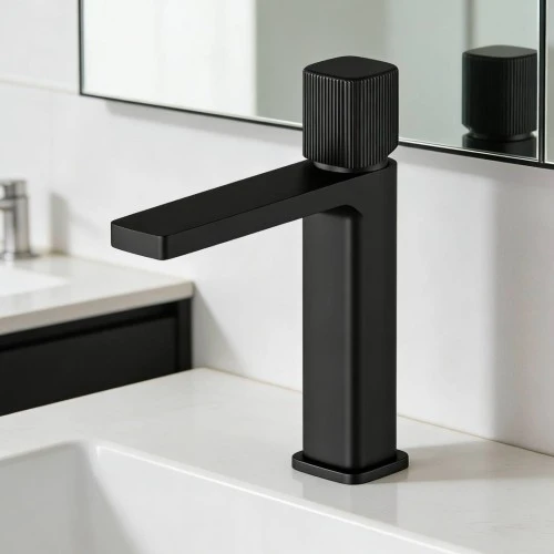 خلاط مغسلة اسود مطفي كامل مودرن مع ليات حار بارد