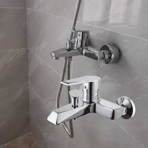 خلاط دش مع سماعة مدور طقم كروم