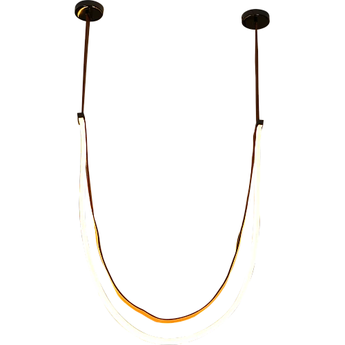 علاقي مودرن بني لون الانارة اصفر 75 واط