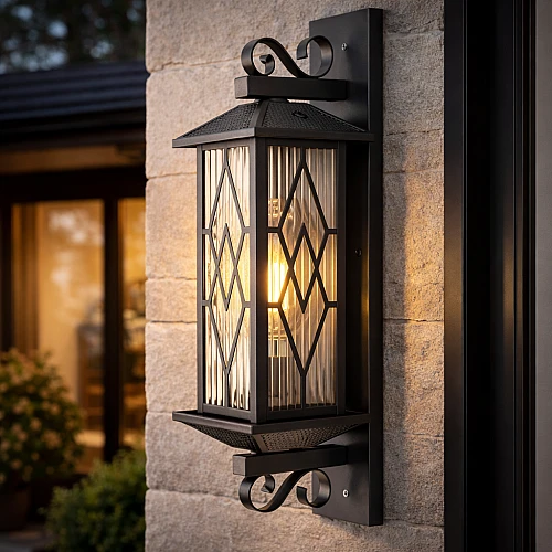 فانوس جداري اسود