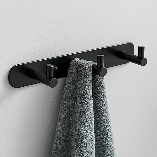 علاقة ملابس حائط دائري ثلاثي اسود