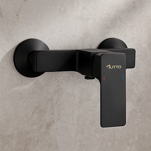 خلاط شطاف مربع طقم اسود