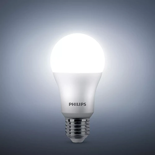 لمبة كروي فليبس 7 واط E27 لون الانارة ابيض علبة 3 حبات "بسعر مخفض"