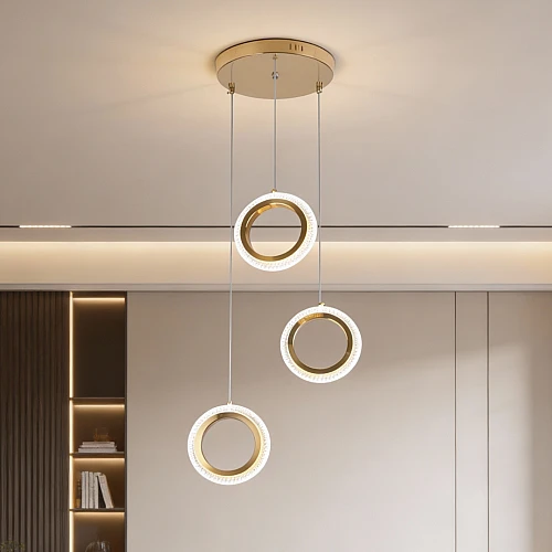 علاقي ثلاثي حلقات ذهبي لون الانارة 3اضاءات 25 واط